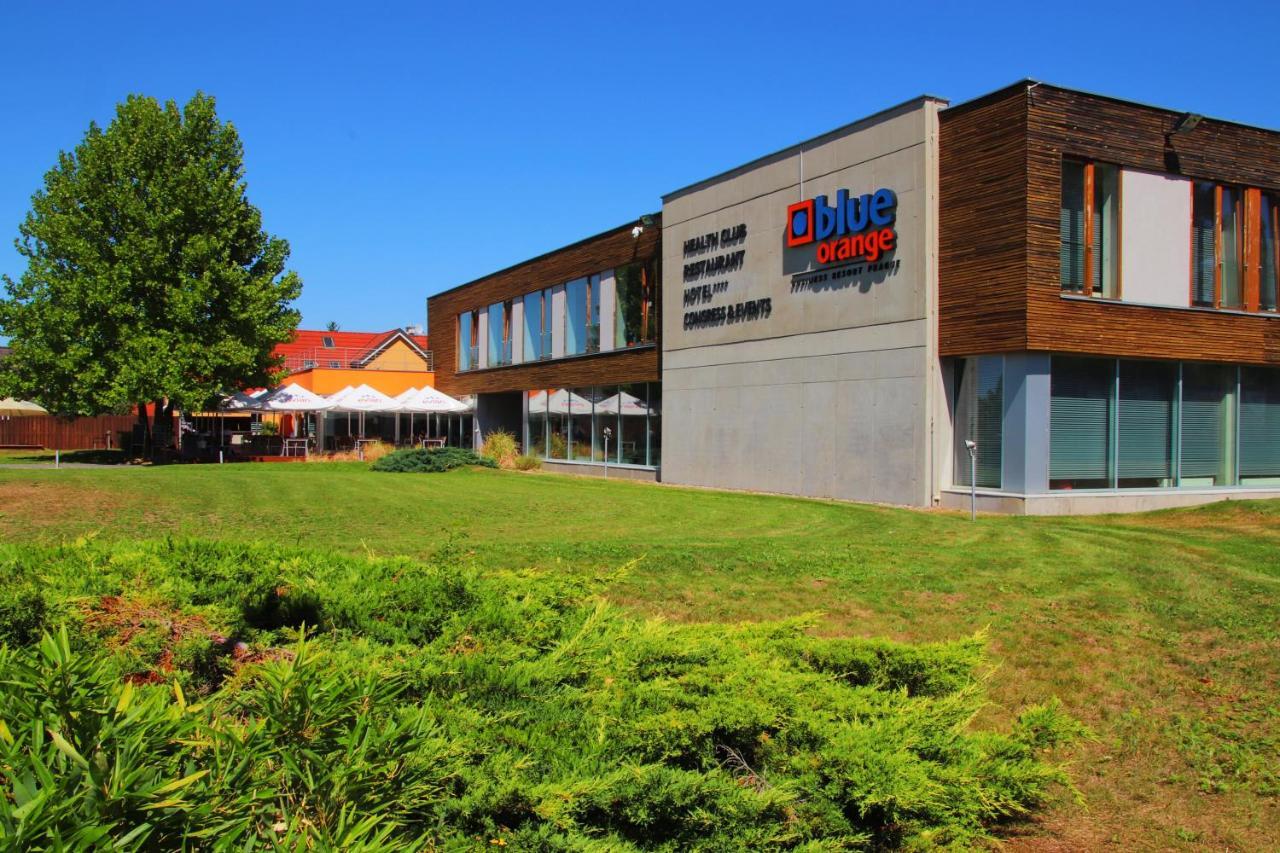 Blue Orange Resort براغ المظهر الخارجي الصورة