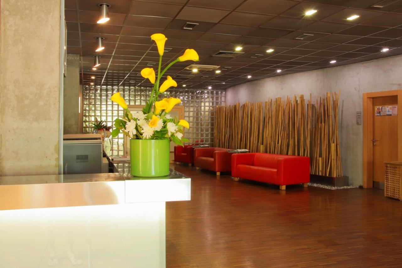 Blue Orange Resort براغ المظهر الخارجي الصورة